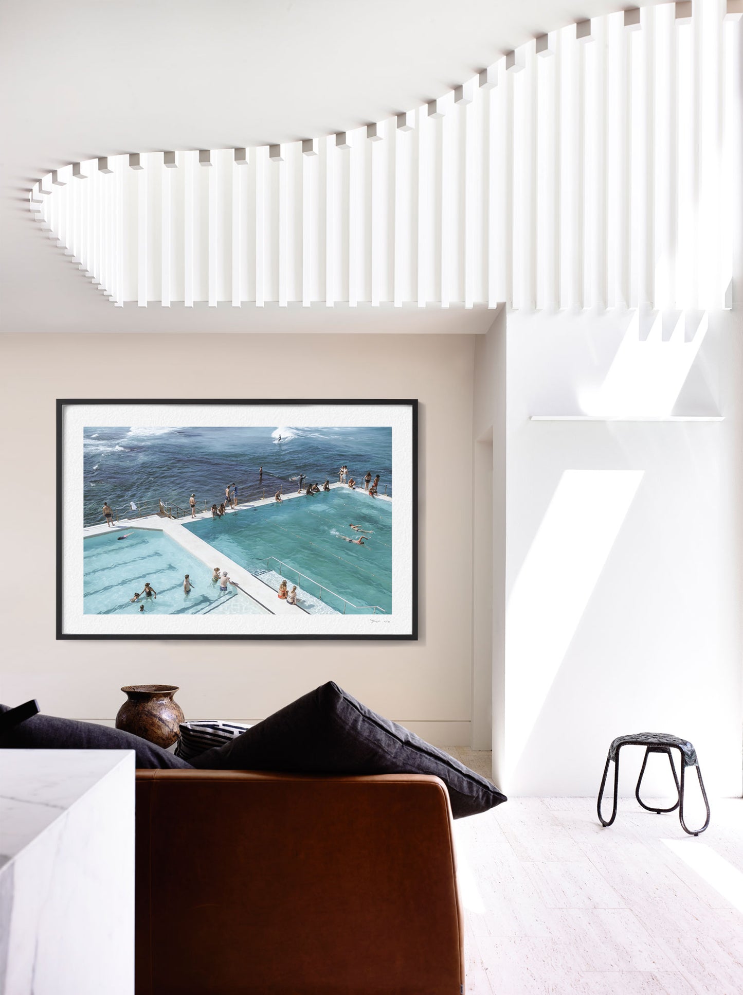4.3 Australia, Sydney; Icebergs at midday